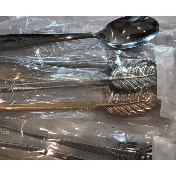 Womens Fashion Belts Fancy Ladies Adjustable Stretch Design Silver Gold Set of 4 - Picture 10 of 10